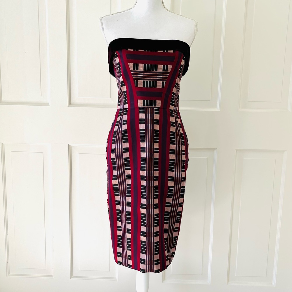 Carolina Herrera silk red plaid strapless dress 6 - Picture 1 of 13